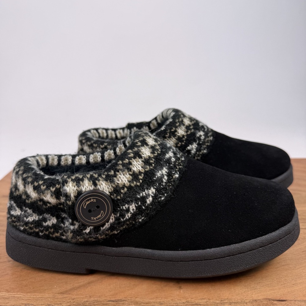 New Womens Clarks Knit Sweater Black Leather Lined Clog Slippers Size 5 M NIB